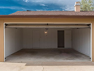 Less Noisy Garage Door | Garage Door Repair Grand Prairie, TX Less Noisy Garage Door | Garage Door Repair Grand Prairie, TX